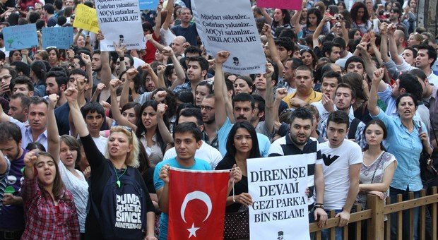 turquie manifestations échauffourée istanbul