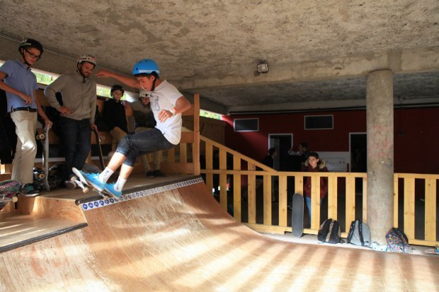 cours de skate au collège