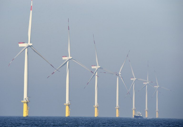 Des éoliennes. © Tobias Schwarz / AFP