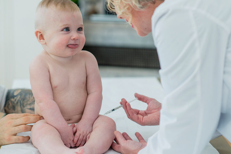 Un bébé né en 2018 a dû recevoir :