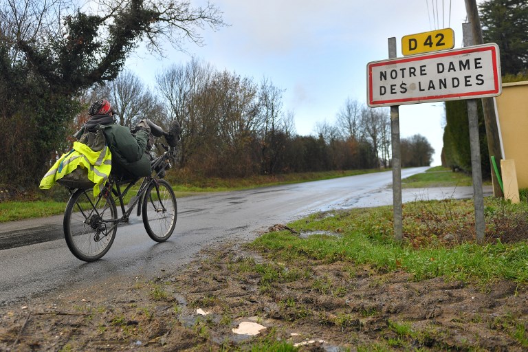 Notre-Dame-des-Landes est le nom :