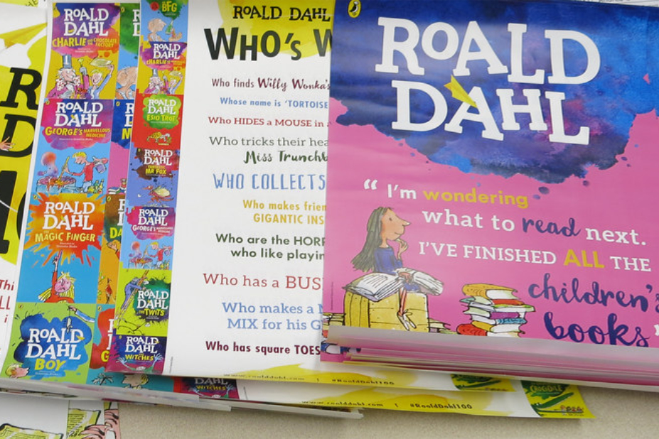 Ces romans pour enfants, écrits par Roald Dahl, sont publiés par la maison d’édition anglaise Puffin.