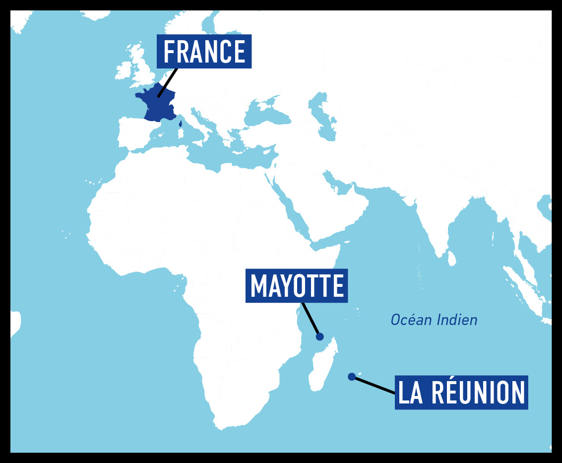 Carte qui montre l'emplacement de La Réunion et de Mayotte par rapport à la France métropolitaine.